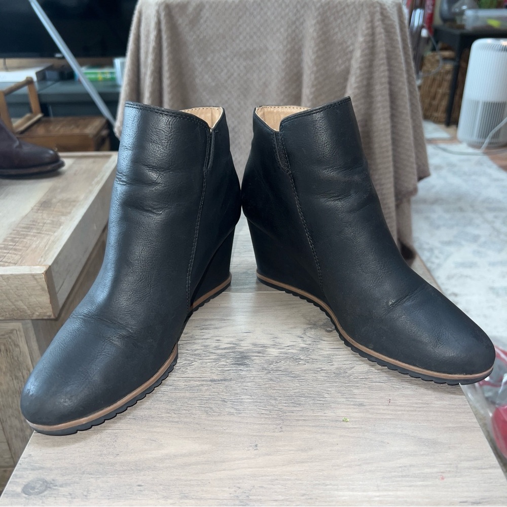 Naturalizer Soul Black Wedge Ankle Boots